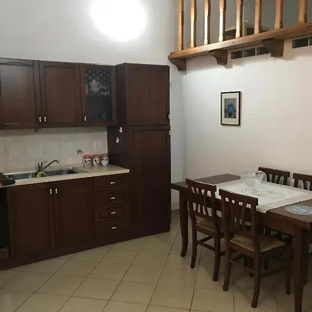 Via Nuoro بيت للعطل SantʼAntìoco