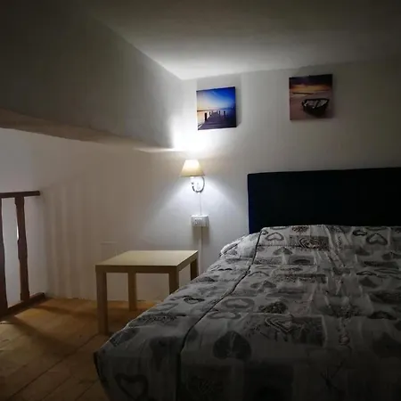 Via Nuoro بيت للعطل SantʼAntìoco